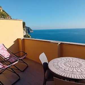 raggio-di-luna.hotelitalianriviera.com/