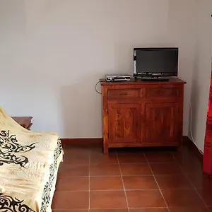 casa-lingueglietta.hotelitalianriviera.com/